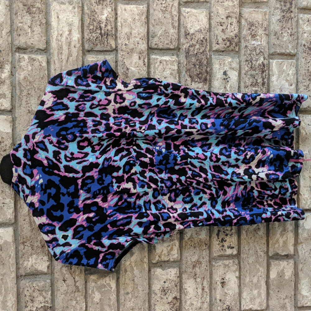 Vintage Joseph Ribkoff Animal Print Short Sleeve Top Size 12 - Picture 3 of 5